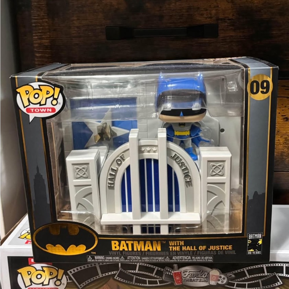 Batman and The Hall of Justice Funko